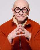JP M.